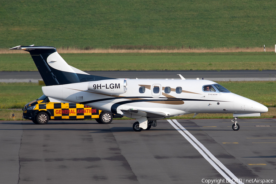 Luxwing Embraer EMB-500 Phenom 100 (9H-LGM) | Photo 345018