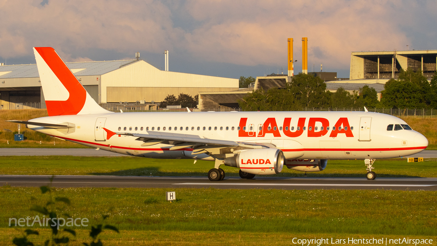 Lauda Europe Airbus A320-214 (9H-LOO) | Photo 456420