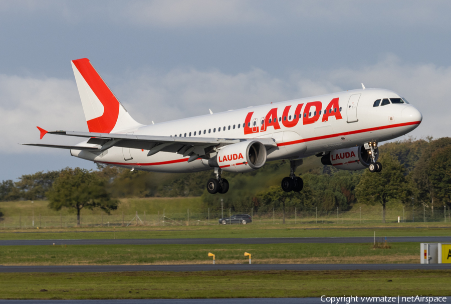 Lauda Europe Airbus A320-214 (9H-LOR) | Photo 406302