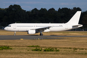 Avion Express Airbus A320-214 (9H-MLL) at  Hamburg - Fuhlsbuettel (Helmut Schmidt), Germany