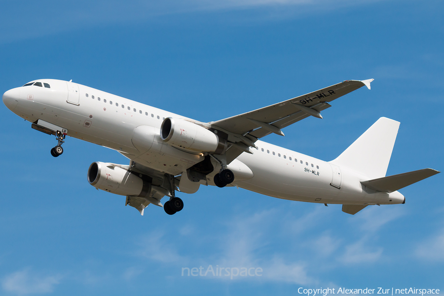 Avion Express Malta Airbus A320-232 (9H-MLR) | Photo 517189