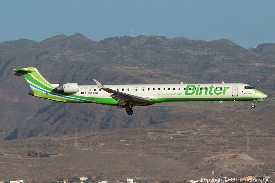 Binter Canarias Bombardier CRJ-1000 (9H-MOX) | Photo 261883
