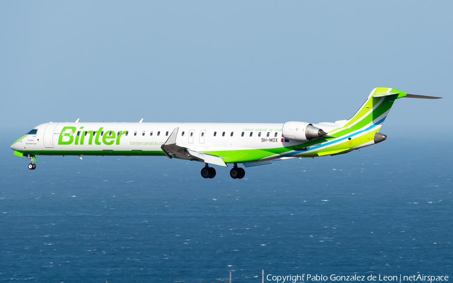 Binter Canarias Bombardier CRJ-1000 (9H-MOX) | Photo 340157