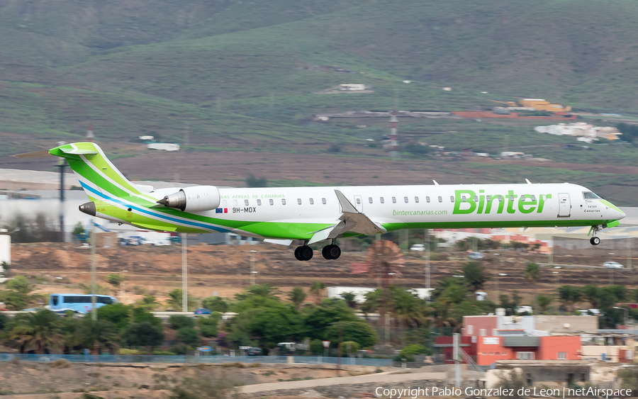Binter Canarias Bombardier CRJ-1000 (9H-MOX) | Photo 340162