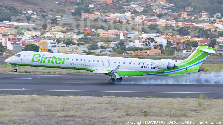 Binter Canarias Bombardier CRJ-1000 (9H-MPA) | Photo 261758