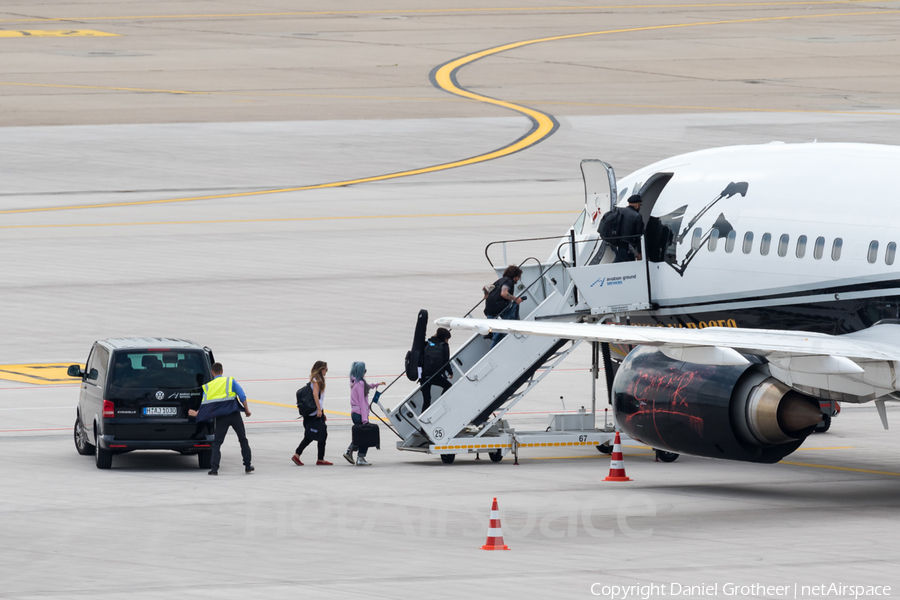 Maleth-Aero Boeing 737-329 (9H-MTF) | Photo 170504
