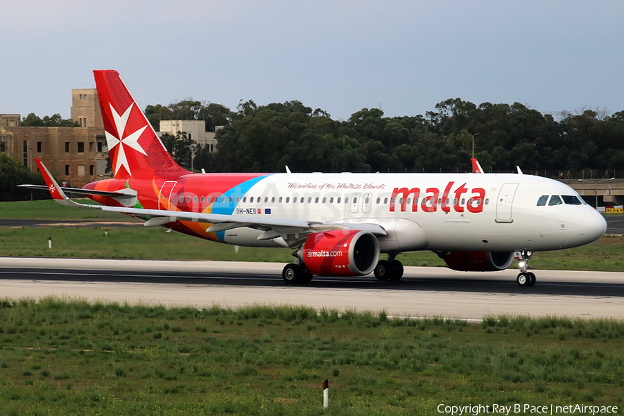 Air Malta Airbus A320-251N (9H-NEB) | Photo 382417