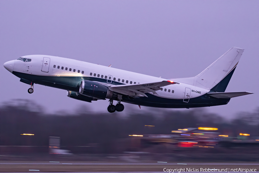 Air X Charter Boeing 737-505 (9H-OME) | Photo 368784