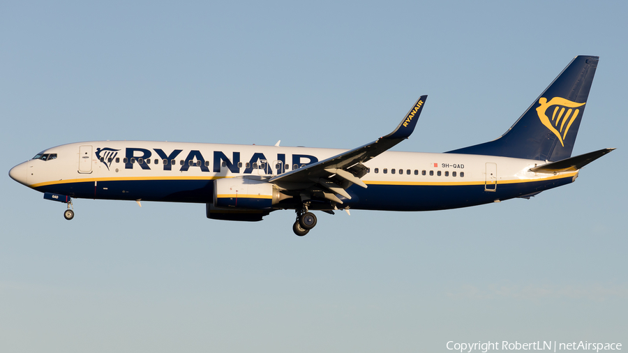 Malta Air (Ryanair) Boeing 737-8AS (9H-QAD) | Photo 607132