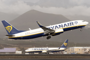 Malta Air (Ryanair) Boeing 737-8AS (9H-QAH) at  Tenerife Sur - Reina Sofia, Spain