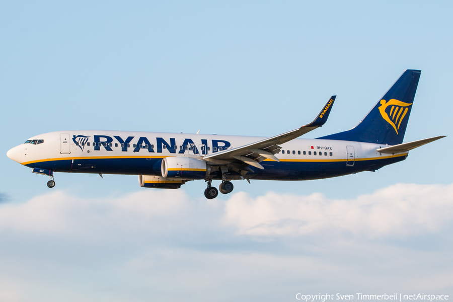 Malta Air (Ryanair) Boeing 737-8AS (9H-QAK) | Photo 359816