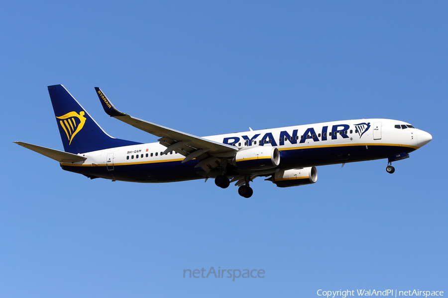 Malta Air (Ryanair) Boeing 737-8AS (9H-QAM) | Photo 516597