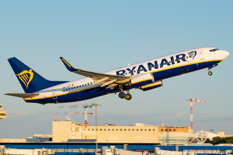Malta Air (Ryanair) Boeing 737-8AS (9H-QAO) | Photo 572328