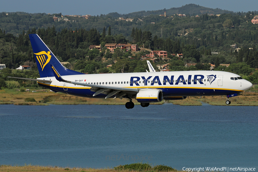 Malta Air (Ryanair) Boeing 737-8AS (9H-QAY) | Photo 460879