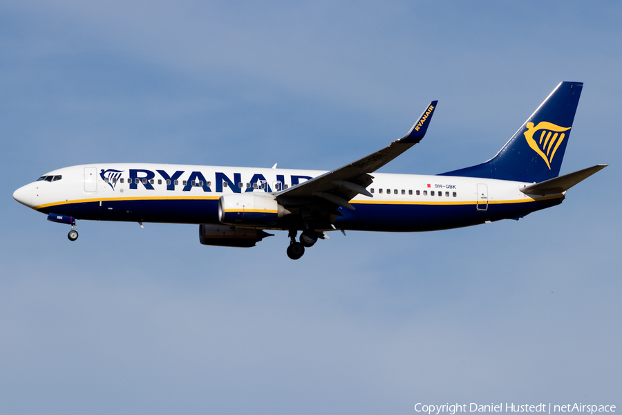 Malta Air (Ryanair) Boeing 737-8AS (9H-QBK) | Photo 528963