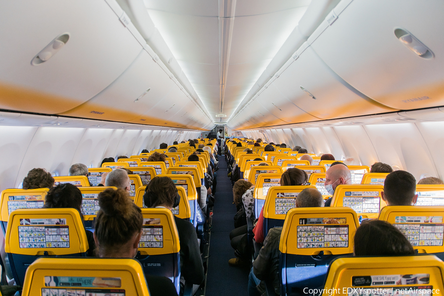 Malta Air (Ryanair) Boeing 737-8AS (9H-QCZ) | Photo 487781