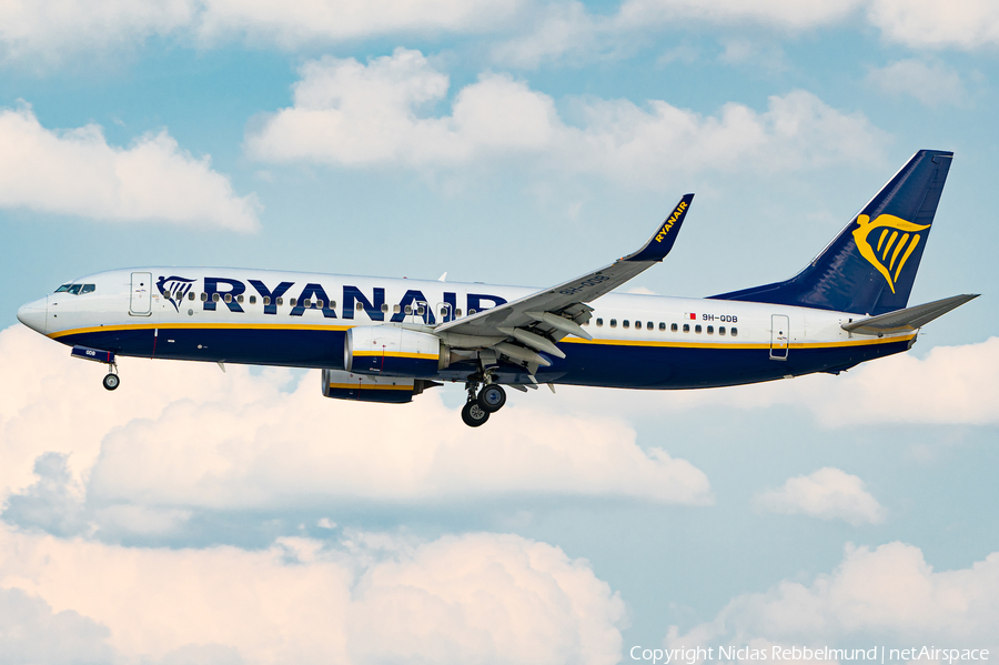 Malta Air (Ryanair) Boeing 737-8AS (9H-QDB) | Photo 451987