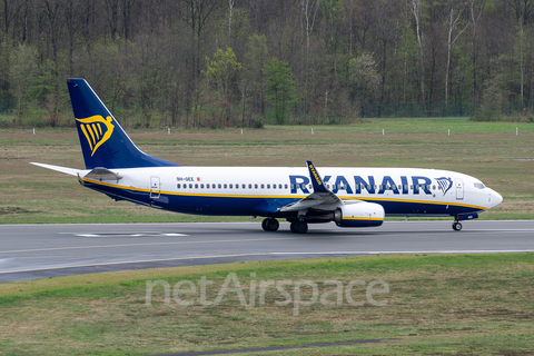 Malta Air (Ryanair) Boeing 737-8AS (9H-QEE) at  Cologne/Bonn, Germany