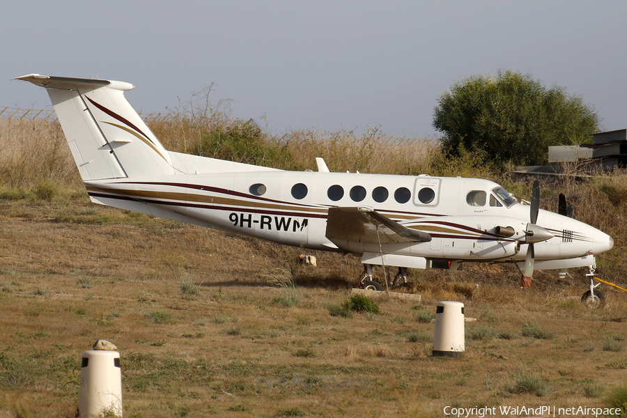 (Private) Beech King Air B200GT (9H-RWM) | Photo 592501