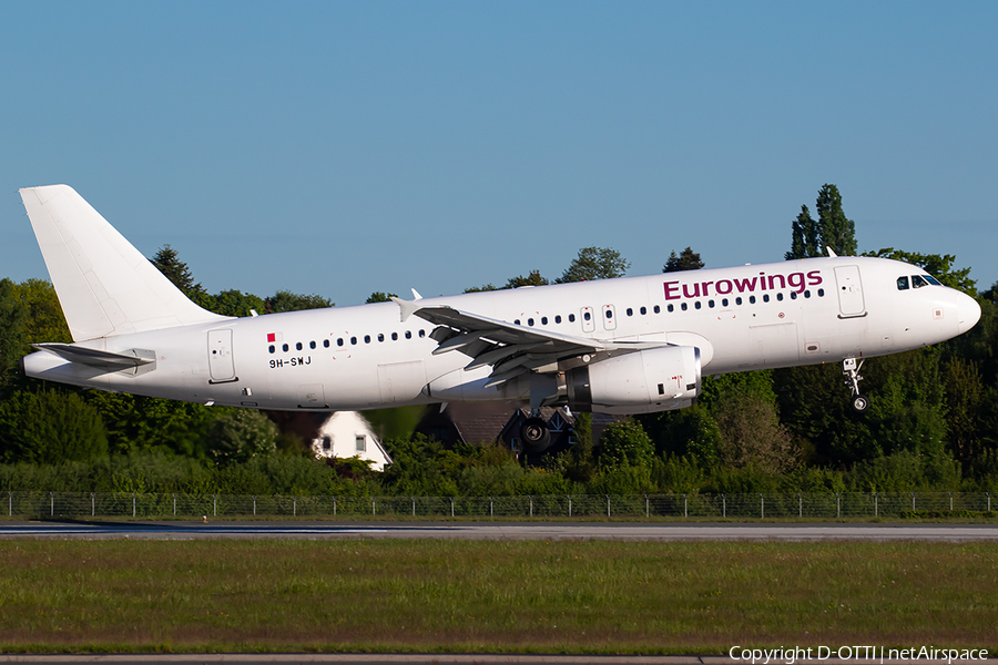 Avion Express Malta Airbus A320-232 (9H-SWJ) | Photo 679286