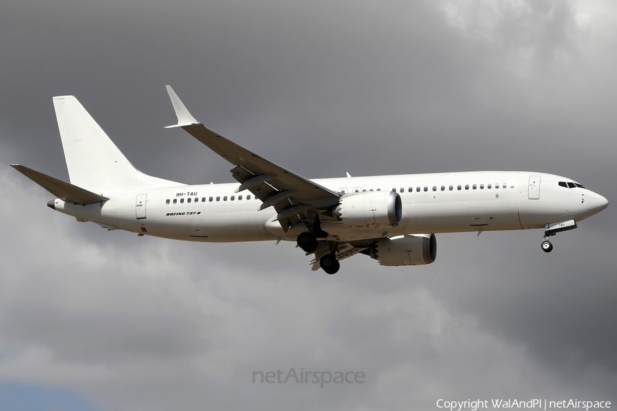 SmartLynx Malta Boeing 737-8 MAX (9H-TAU) | Photo 555100