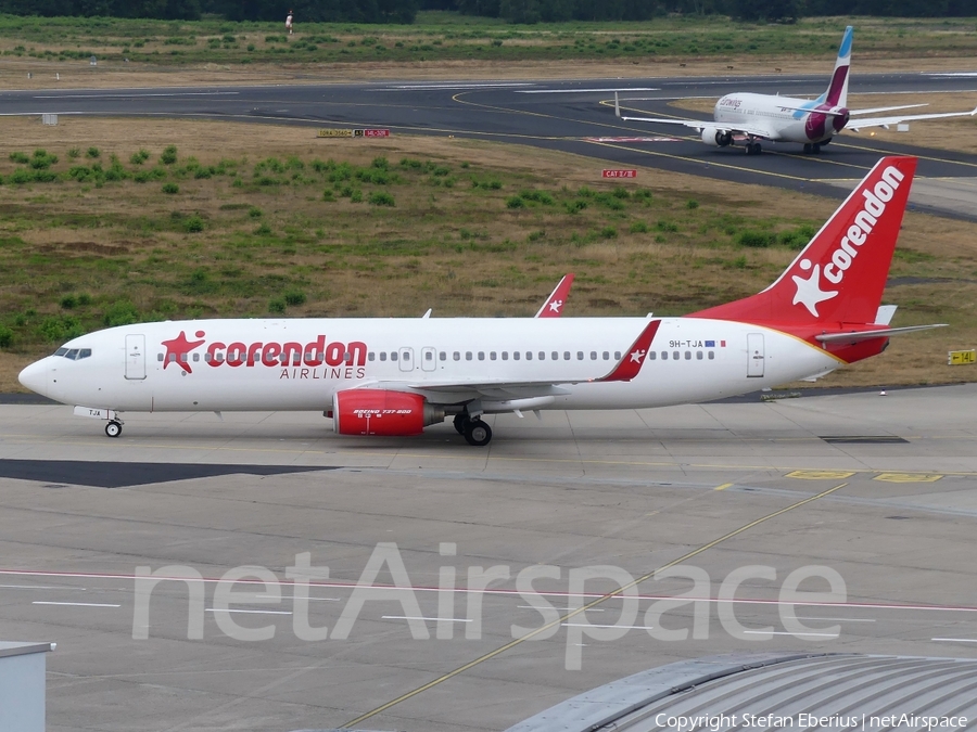 Corendon Airlines Europe Boeing 737-8F2 (9H-TJA) | Photo 337233