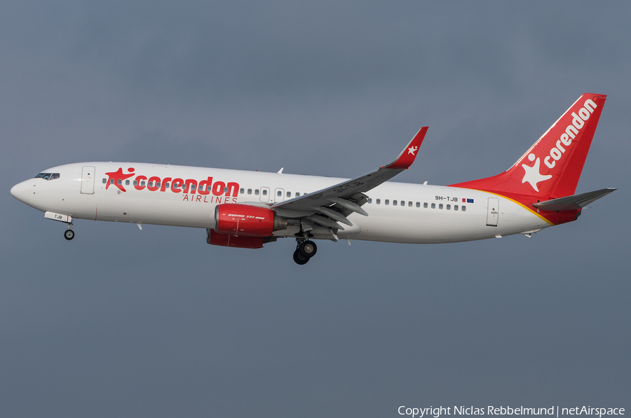 Corendon Airlines Europe Boeing 737-8FH (9H-TJB) | Photo 321558