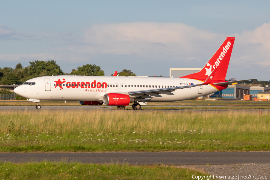 Corendon Airlines Europe Boeing 737-86N (9H-TJC) | Photo 395631