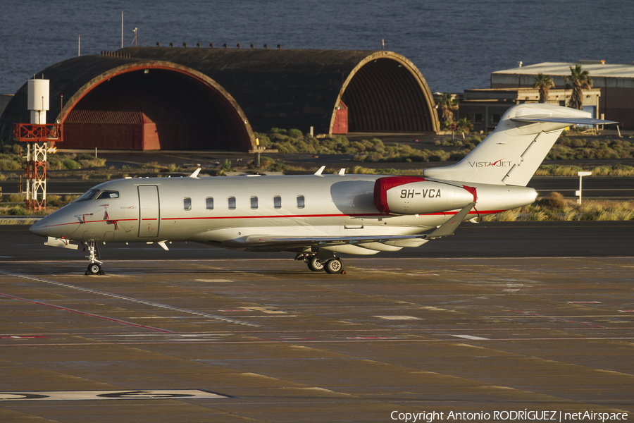 VistaJet Bombardier BD-100-1A10 Challenger 350 (9H-VCA) | Photo 135681