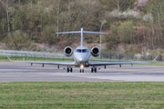 VistaJet Bombardier BD-100-1A10 Challenger 350 (9H-VCA) at  Luxembourg - Findel, Luxembourg
