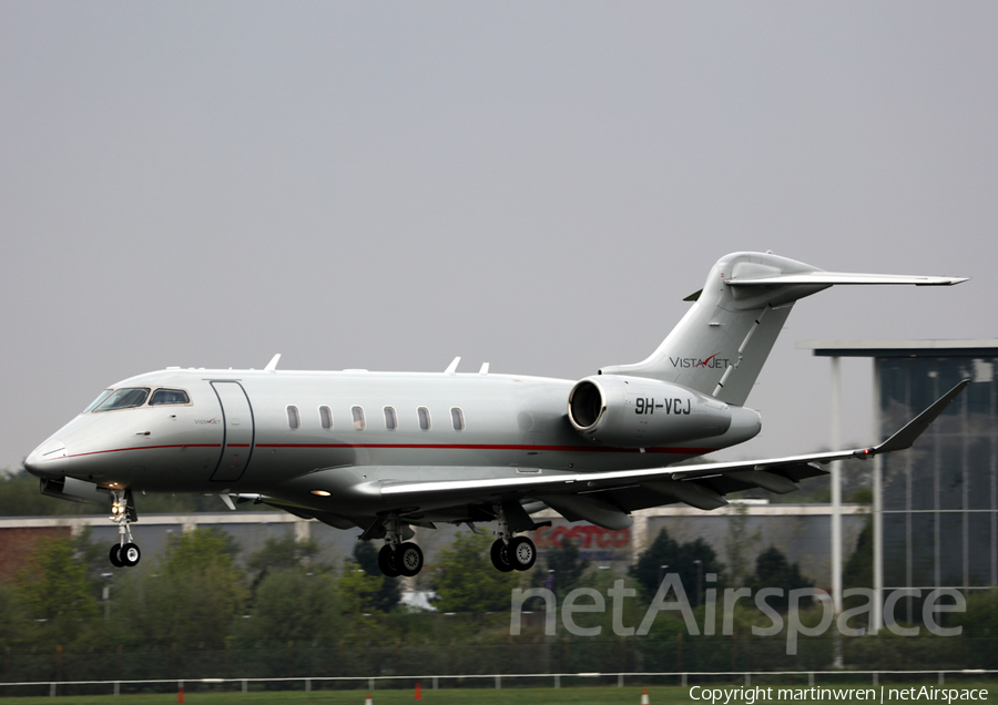 VistaJet Bombardier BD-100-1A10 Challenger 350 (9H-VCJ) | Photo 239825