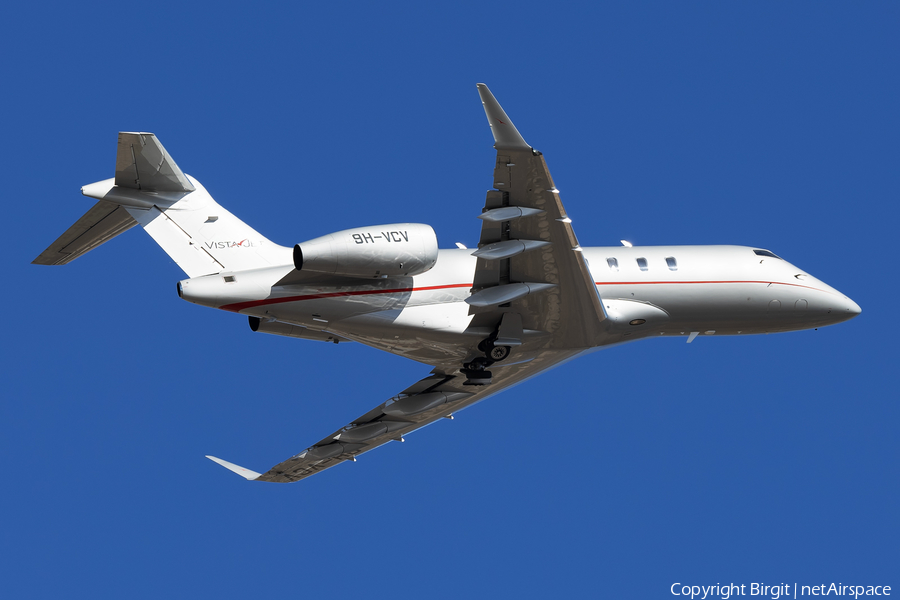 VistaJet Bombardier BD-100-1A10 Challenger 350 (9H-VCV) | Photo 612503