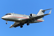 VistaJet Bombardier CL-600-2B16 Challenger 605 (9H-VFB) at  Barcelona - El Prat, Spain