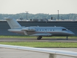 VistaJet Bombardier CL-600-2B16 Challenger 605 (9H-VFE) at  Washington - Dulles International, United States