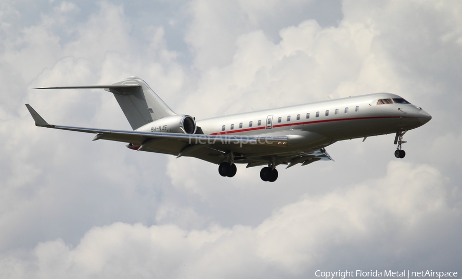 VistaJet Bombardier BD-700-1A10 Global 6000 (9H-VJF) | Photo 431408