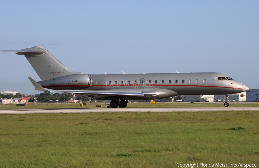 VistaJet Bombardier BD-700-1A10 Global 6000 (9H-VJK) | Photo 571333