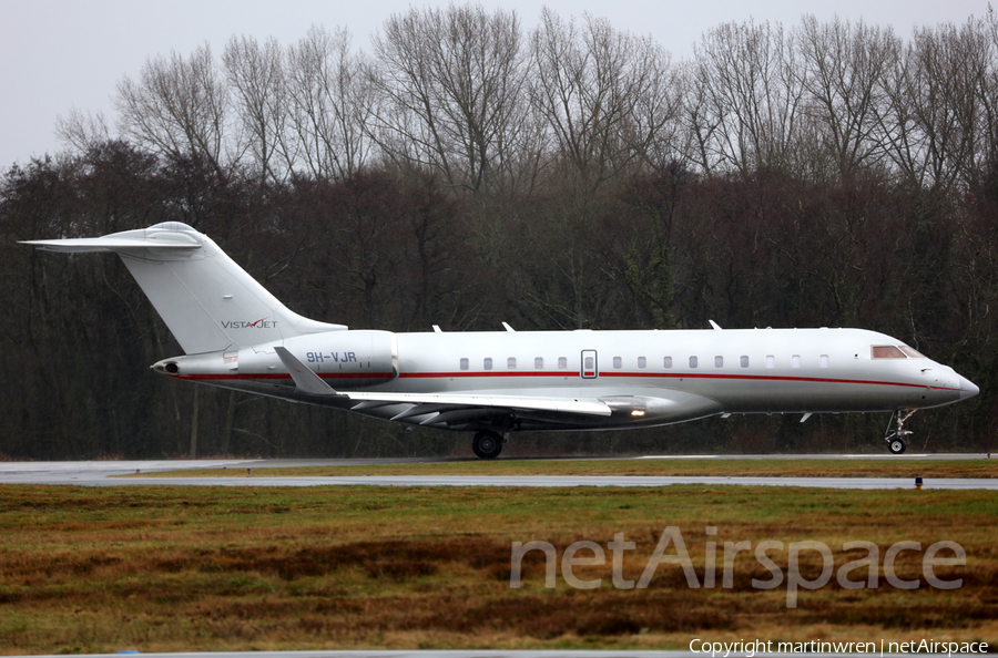 VistaJet Bombardier BD-700-1A10 Global 6000 (9H-VJR) | Photo 362726