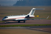 VistaJet Bombardier BD-700-1A10 Global 6000 (9H-VJR) at  London - Luton, United Kingdom