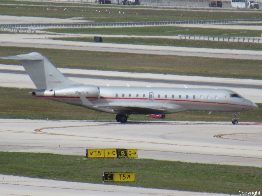 VistaJet Bombardier BD-700-1A10 Global 6000 (9H-VJW) | Photo 355626