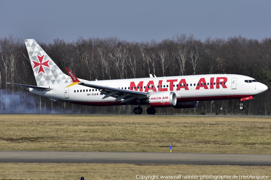 Malta Air Boeing 737-8-200 (9H-VUA) | Photo 526209