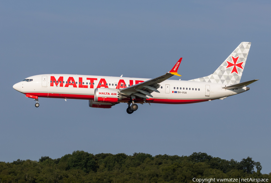 Malta Air Boeing 737-8-200 (9H-VUA) | Photo 518864