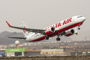 Malta Air Boeing 737-8-200 (9H-VUA) at  Gran Canaria, Spain