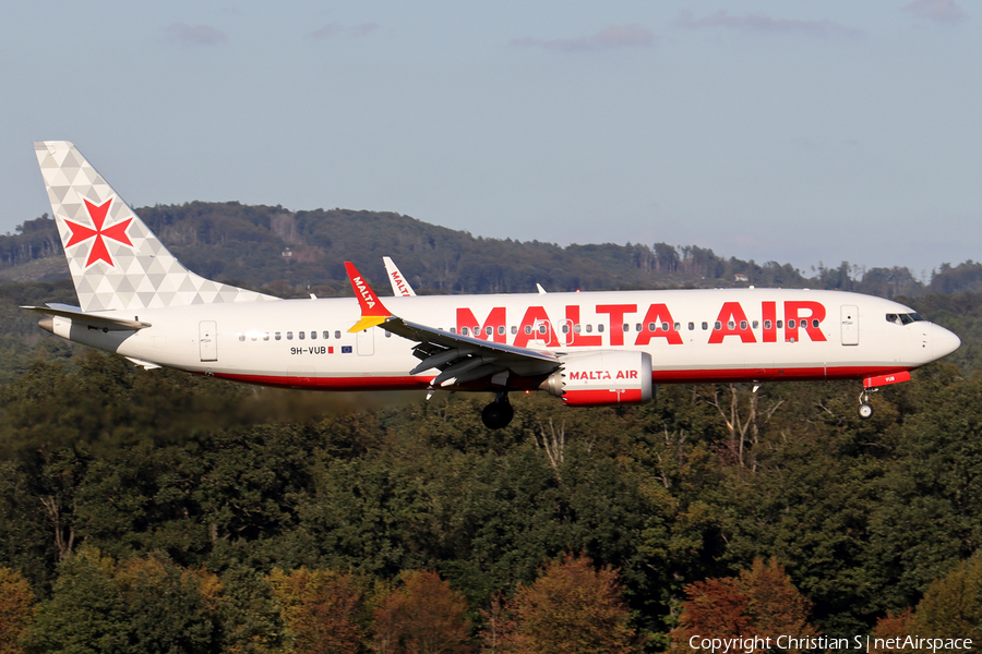 Malta Air Boeing 737-8-200 (9H-VUB) | Photo 593988