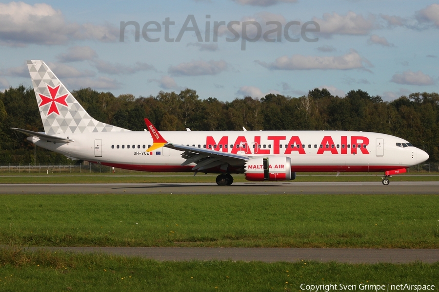 Malta Air Boeing 737-8-200 (9H-VUE) | Photo 474801