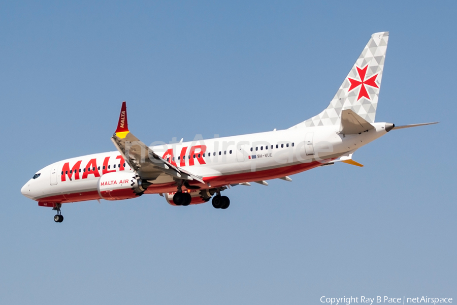 Malta Air Boeing 737-8-200 (9H-VUE) | Photo 469032