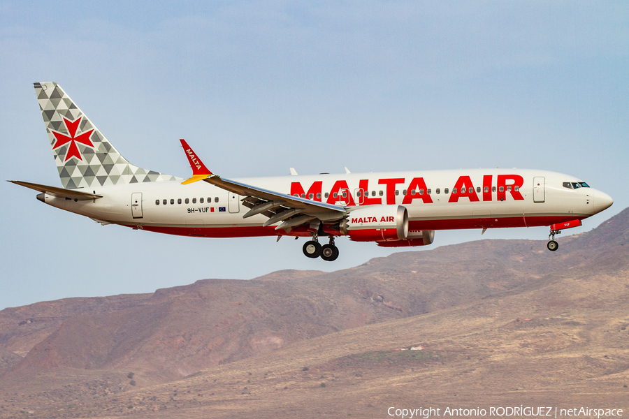 Malta Air Boeing 737-8-200 (9H-VUF) | Photo 463460