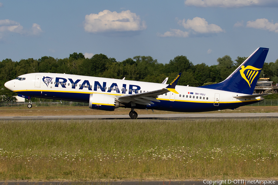 Malta Air (Ryanair) Boeing 737-8-200 (9H-VUJ) | Photo 573652