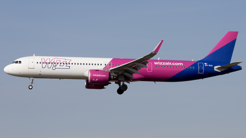 Wizz Air Malta Airbus A321-271NX (9H-WAI) at  Barcelona - El Prat, Spain