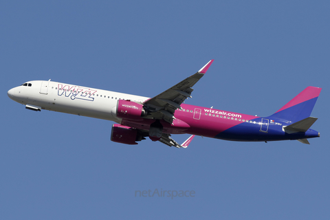 Wizz Air Malta Airbus A321-271NX (9H-WBU) at  Warsaw - Frederic Chopin International, Poland