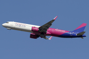 Wizz Air Malta Airbus A321-271NX (9H-WBU) at  Warsaw - Frederic Chopin International, Poland